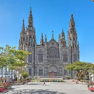 Сasa de vacaciones Homeforguest Cozy Loft With Parking Next To The Cathedral, Arucas